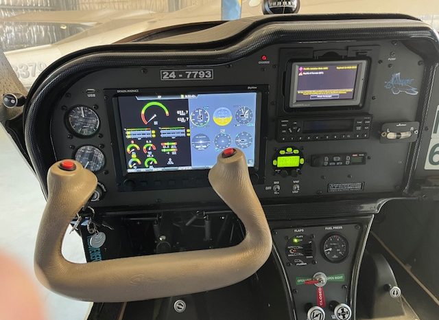 TL 3000 ULTRA LIGHT SIRIUS full